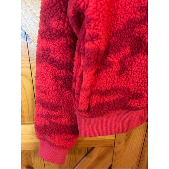 OFFLINE by Aerie Women’s Red Fleece Sherpa Jacket READ Size Medium (5728) - Picture 3 of 7